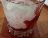 Foto langkah ke 5 dari resep Korean Milk Strawberry 🍓.