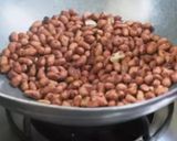 શીંગ ની ક્રિસ્પી ચીકી (Shing Crispy Chiki Recipe In Gujarati) રેસીપી સ્ટેપ1ફોટો