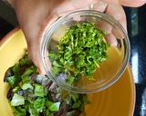 Foto del paso 2 de la receta: Ensalada de cuscús y plátano maduro.