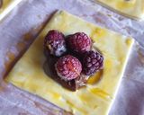 Une image de l'étape 4 de Feuilletés gourmands aux fruits rouges et chocolat 😋.