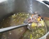 Foto langkah ke 6 dari resep Sup Daging Kentang.