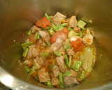 Foto del paso 4 de la receta: Ragout de cerdo con judías verdes