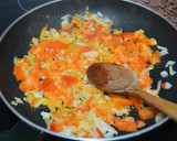 Foto del paso 4 de la receta: Pappardelle caseros con bacon y hortalizas