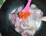 A picture of step 6 of Golden chicken with veggies.
