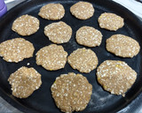 Foto del paso 3 de la receta: Galletitas de avena (súper crocantes)
