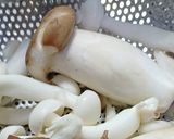 Hình bước làm 1 của món Soup nấm, bí đỏ, phô mai