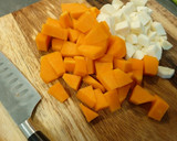 Foto del paso 4 de la receta: Estofado de alubias pintas vegano