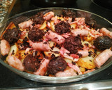 Foto del paso 3 de la receta: Huevos rotos "Bien Cargados"