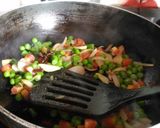 A picture of step 3 of Mix veg pulao.