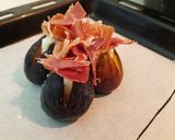 Foto del paso 3 de la receta: Higos con queso, jamón y miel