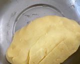 A picture of step 5 of Mawa gulab jambu.