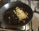 Foto del paso 2 de la receta: Carne en salsa con champiñones