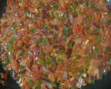 Foto del paso 4 de la receta: Chipirones con almejas y calamares en salsa