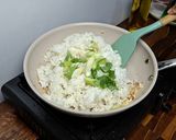 Foto langkah ke 2 dari resep Nasi Goreng Merah Putih.