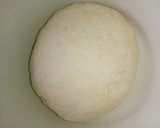 Foto del paso 3 de la receta: Bizcochitos de grasa (cuernitos)