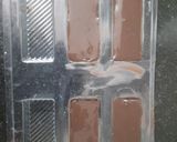 A picture of step 4 of Jam stuffed coconut chocolate.