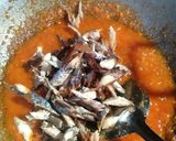 Foto langkah ke 3 dari resep Ikan Pindang Suwir Pedas.