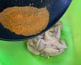 A picture of step 2 of Creamy One Pot Chicken Fajita with Noodles.