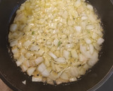 Foto del paso 3 de la receta: Sofrito de habas