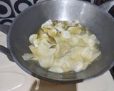 Foto langkah ke 4 dari resep Kripik Singkong Asam Manis.