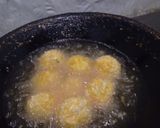 Foto langkah ke 4 dari resep Bola-bola Sukun Coklat.