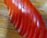 Foto del paso 1 de la receta: Sashimi de salmón con salsa de granada