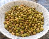 A picture of step 5 of Dried Fry Peas#Arabic contest#festive contest _Mombasa.