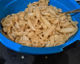 Foto langkah ke 1 dari resep Kwetiau goreng sapi cabe ijo.