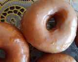 A picture of step 5 of Donuts.
