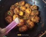 A picture of step 8 of Lasaniya Bhungla Batata.