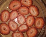 Foto del paso 3 de la receta: 🍓¡Crema con frutillas!🍓