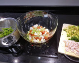 Foto del paso 2 de la receta: Otra ensalada templada con hierbas