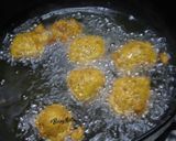 A picture of step 4 of Green Mung dal Dahi Vada.