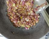 A picture of step 3 of Egg masala curry.