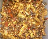 Foto langkah ke 9 dari resep Ikan teri saos kering with tempe.