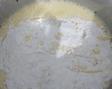 Foto del paso 2 de la receta: Bizcocho de yogurt y manzana
