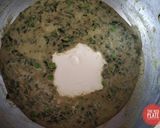 A picture of step 14 of Methi Matar Malai.