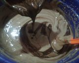 Foto langkah ke 4 dari resep Brownies Coklat Kukus.