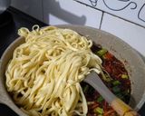 Foto langkah ke 6 dari resep Mie Ulang Tahun.