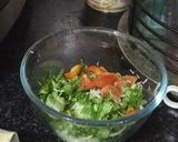 A picture of step 3 of Thai Papaya Salad: ‘Som Tam’.