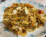 Foto langkah ke 5 dari resep Kuetiau Goreng.