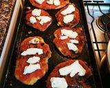 Foto del paso 1 de la receta: Milanesas napolitanas a la chapa