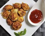 A picture of step 4 of Egg Paniyaram.