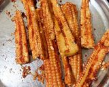 A picture of step 3 of Masala Butter Babycorn.