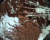 Foto langkah ke 3 dari resep Banana Brownies.