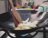 Foto langkah ke 4 dari resep Ayam Saus Wijen.