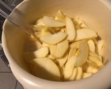 Une image de l'étape 8 de Gâteau fondant pommes banane.