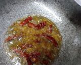 รูปขั้นตอนการทำที่ 2 ของ ผัดกะเพราหมูสับเต้าหู้ไข่ #ฉบับเด็กหอ