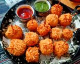 A picture of step 7 of Stuffed Bread lollipops.