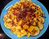 Foto del paso 3 de la receta: Ensalada de calabacín, mango y queso de cabra